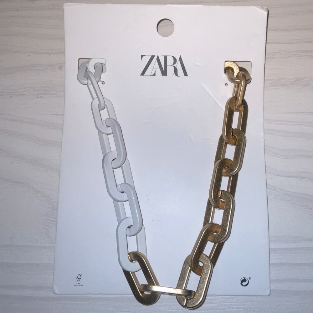 NEW Zara Contrast Link Chain Necklace White and Gold